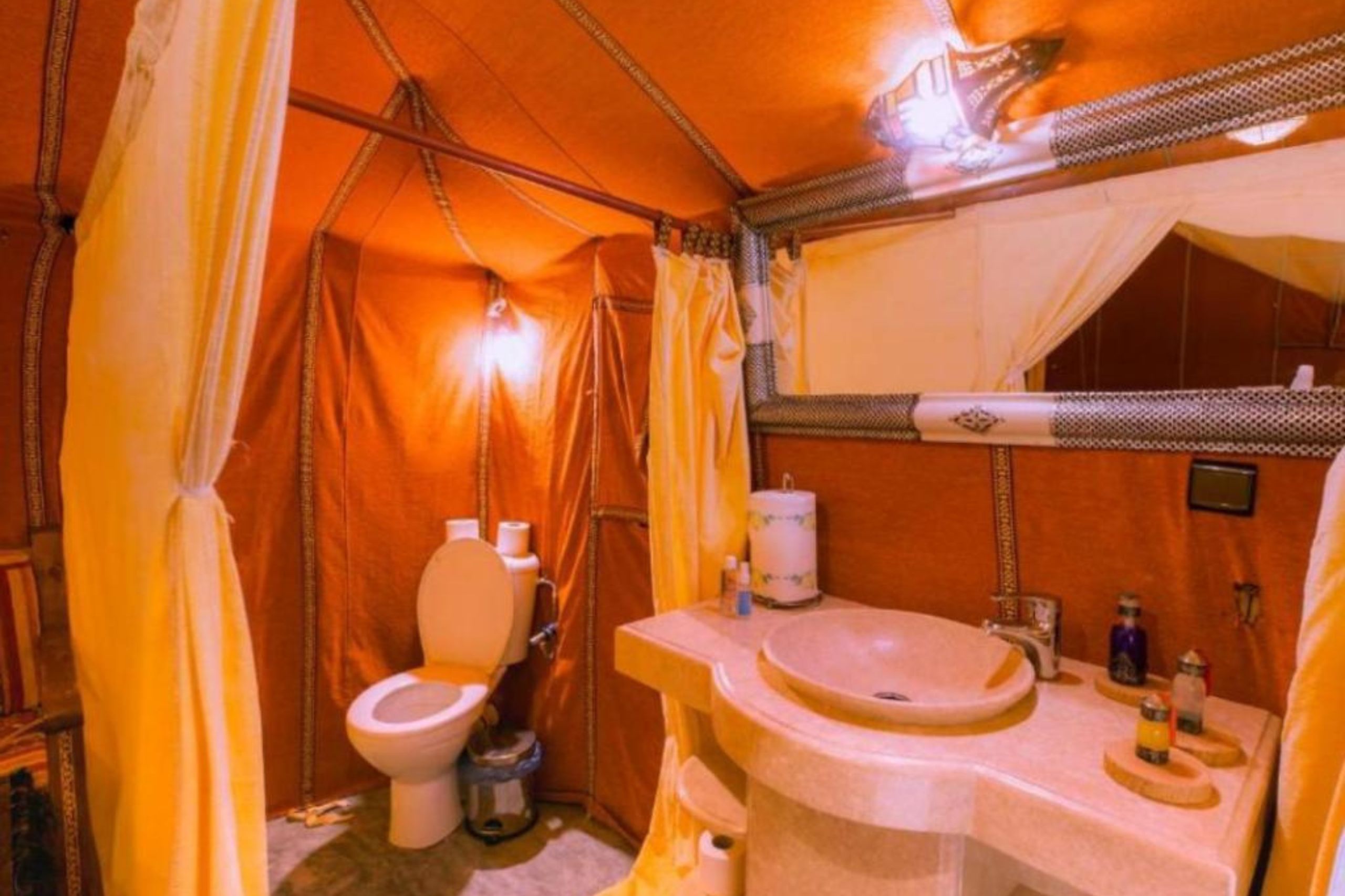 douche privée camp merzouga