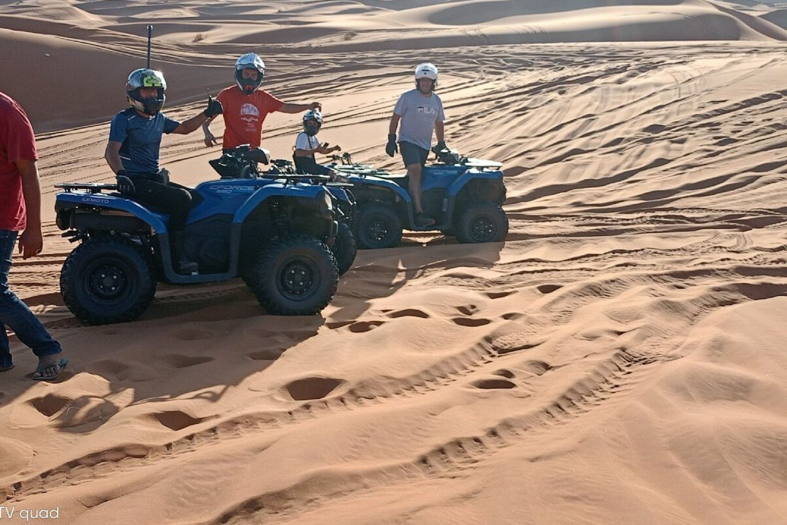Conduite sécurisée de quad sur les pistes sablonneuses de Merzouga